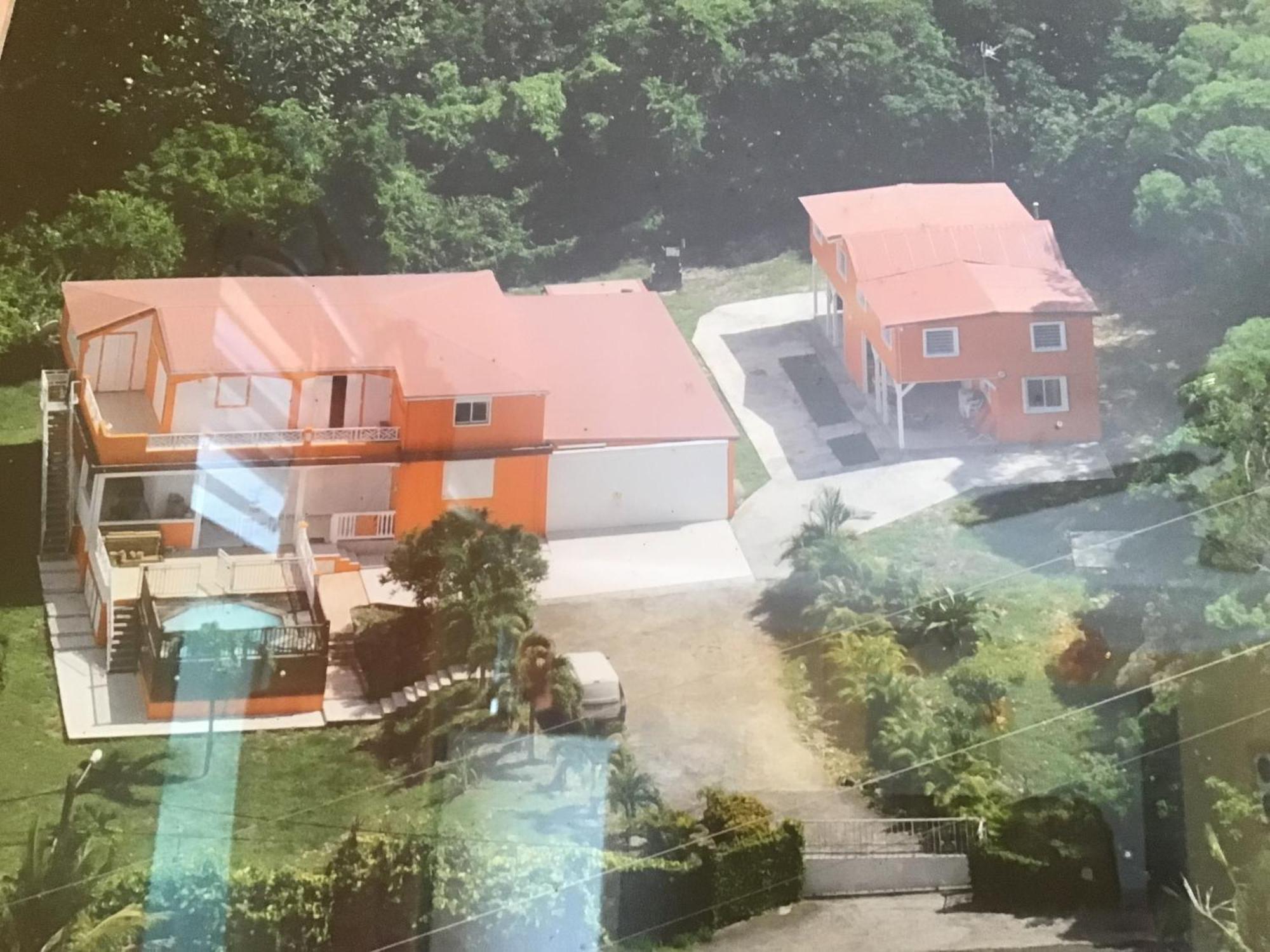 Villa Location De Meubles Morne-a-l'Eau Esterno foto