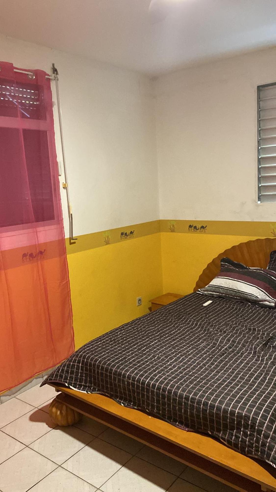 Villa Location De Meubles Morne-a-l'Eau Esterno foto